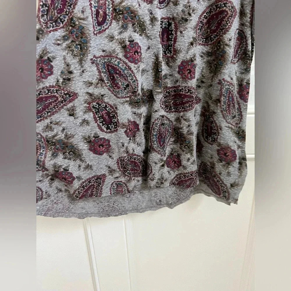 NWT new Anthropologie T.LA paisley flutter tee gray red medium top shirt - Picture 8 of 14